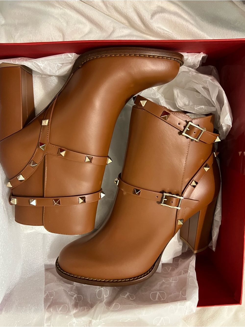 Valentino Garavani Brown Leather Rockstud Boots Size 39